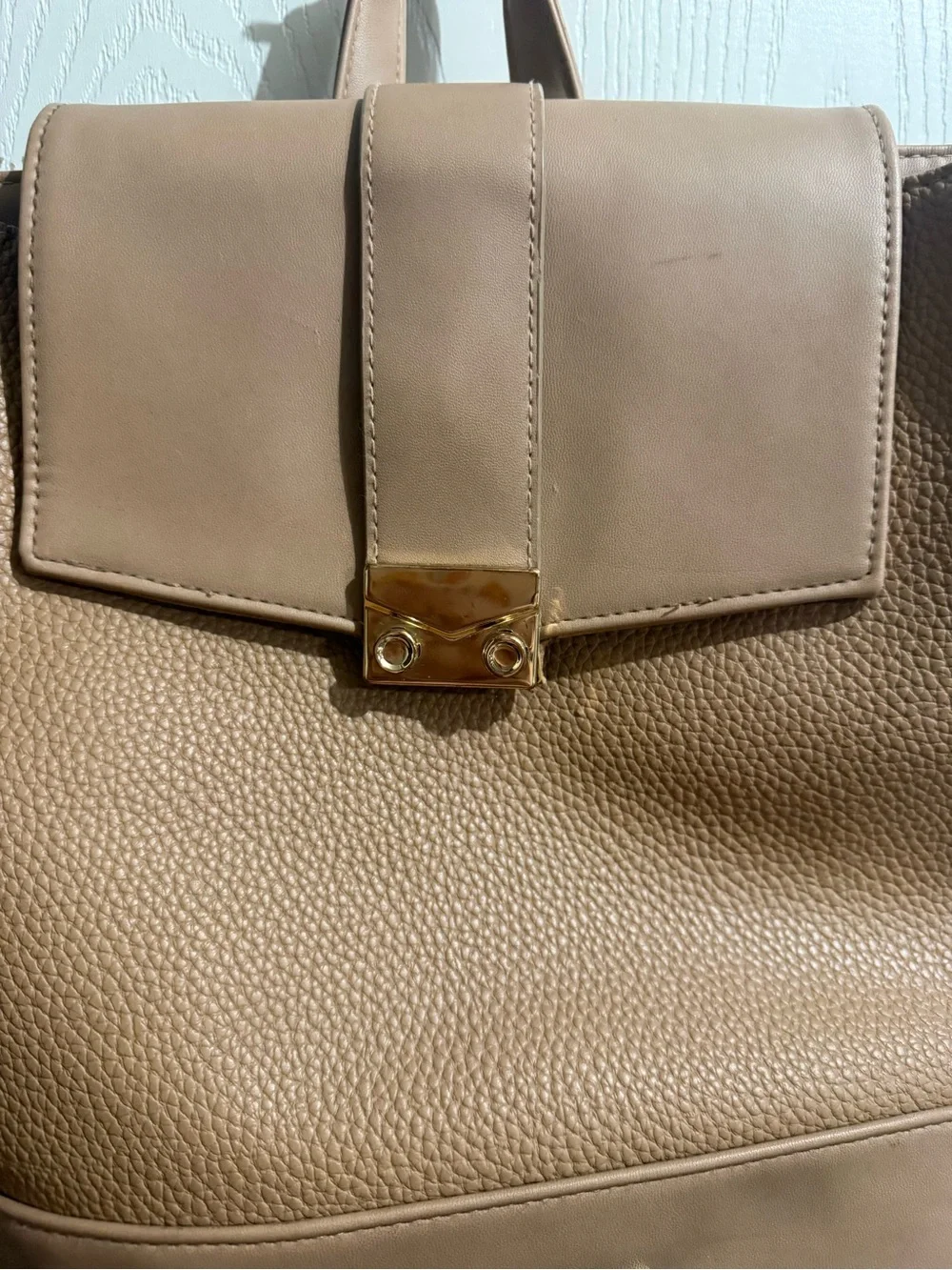 Beige Leather Backpack - Elegant Women's Daypack